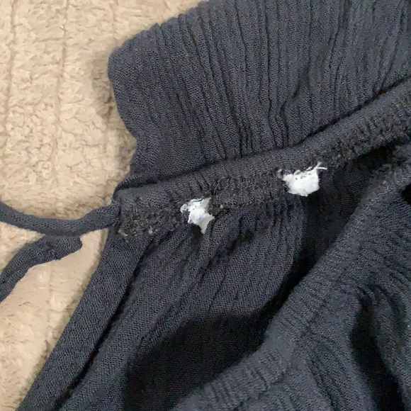 Hollister Co. off the shoulder navy blue top - Picture 6 of 6